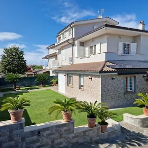 castelbarco-house-a.it-romehotels.com/