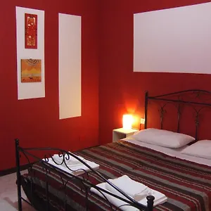 bb-dei-tigli.lecce-hotels.com/